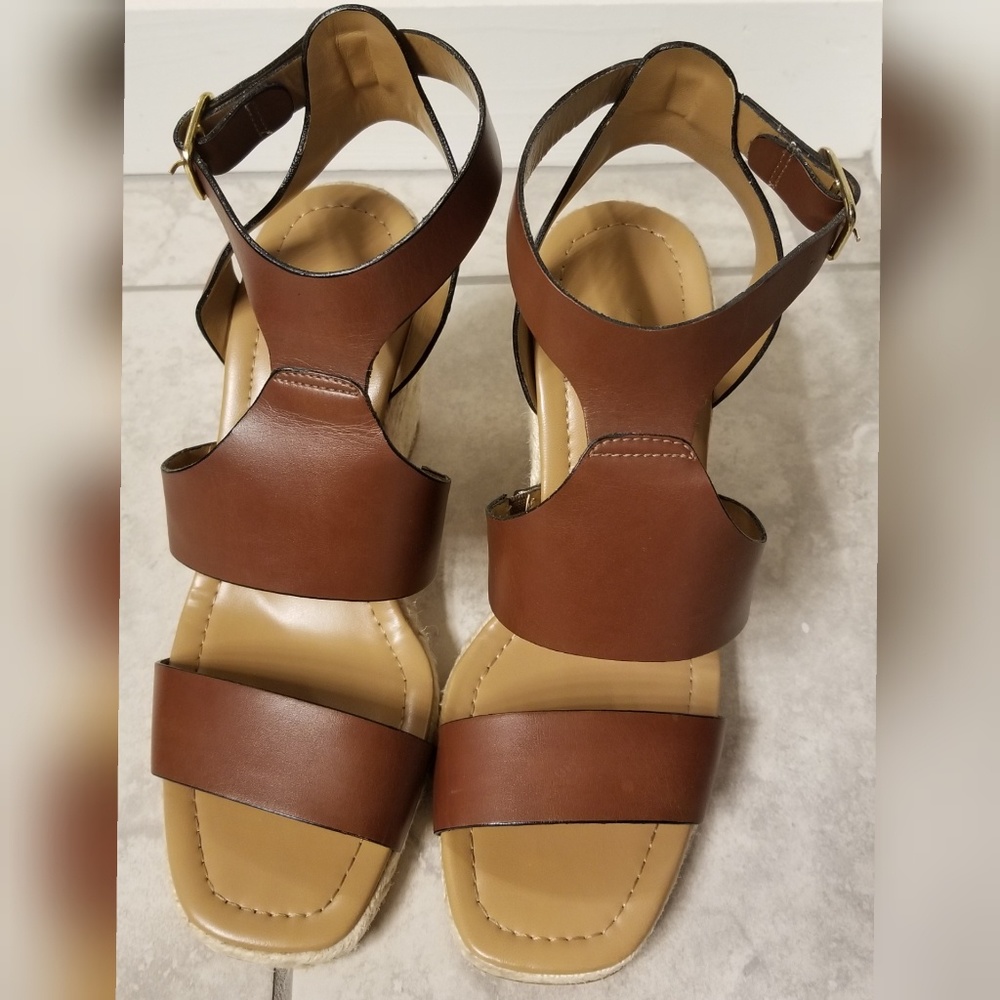 ZARA Trafaluc Wedge shoes